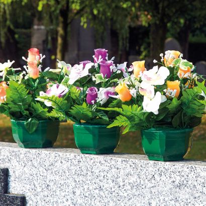 Composition de fleurs artificielles