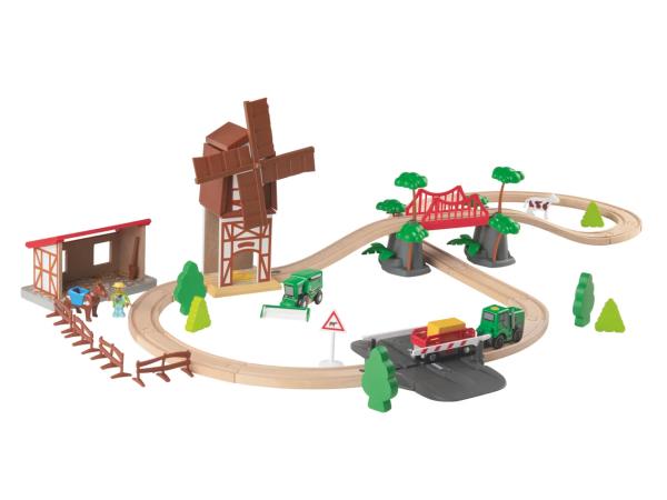 Farm train set or fire brigade train set