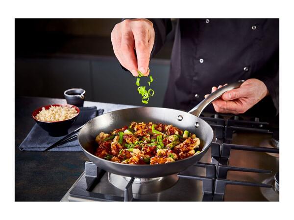 Tower 28cm Cast Iron Frying Pan