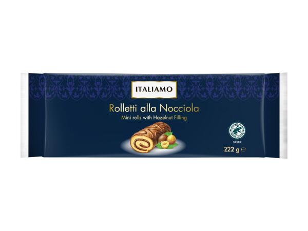 Snack mit Haselnusscremefüllung​