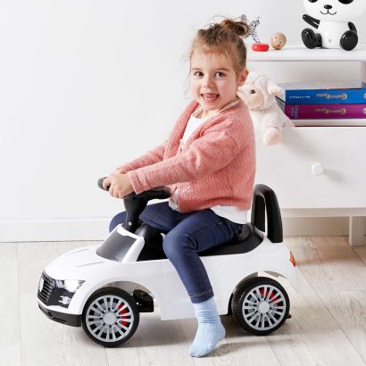 Trotteur voiture