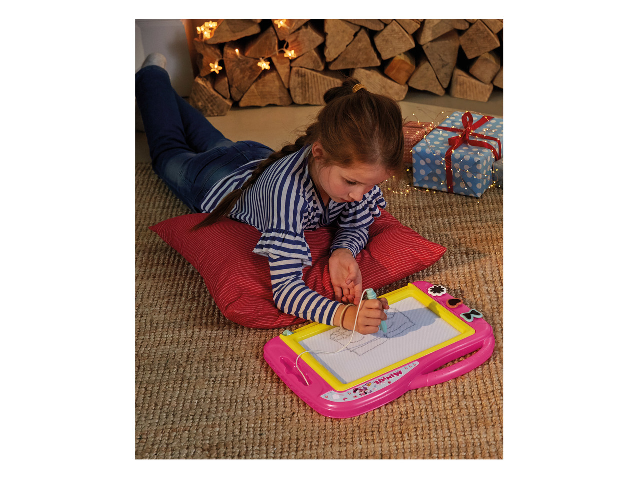 Clementoni Kids' Magnetic Drawing Board1