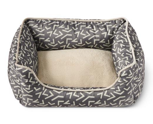 Heart to Tail 
 Round or Rectangle Small Pet Bed