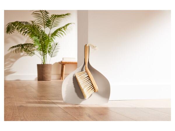 Dustpan & Brush Set