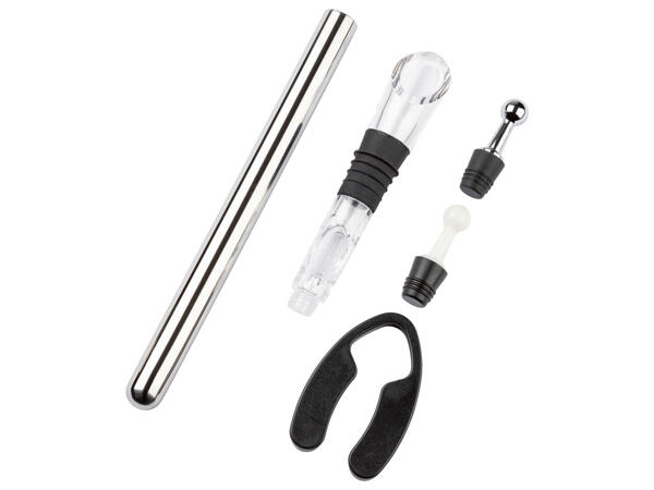 Set of Wine Accessories
