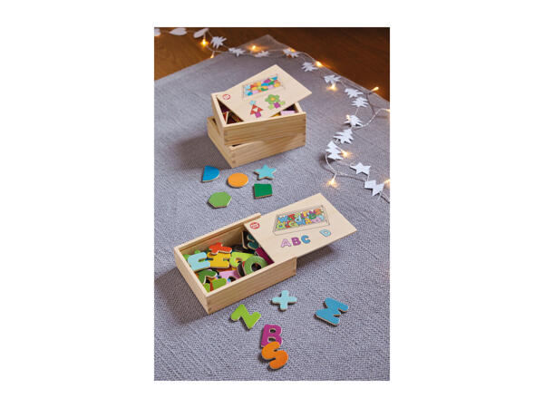 Playtive Wooden Magnetic Shapes / Number / Letter Set