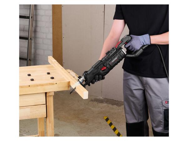 Sabre saw