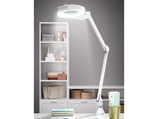 LED-Lupenleuchte