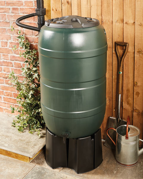 Gardenline 210L Water Butt Set