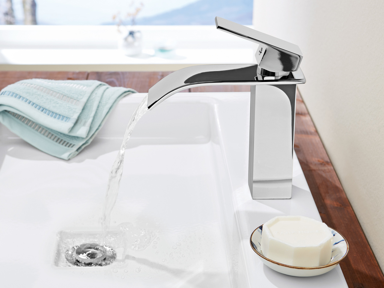 MIOMARE(R) Wasserfall Waschtischarmatur