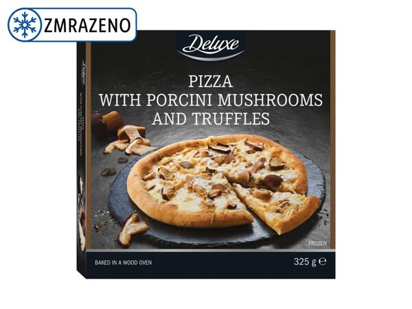 PIZZA S HOUBAMI A LANÝŽEM