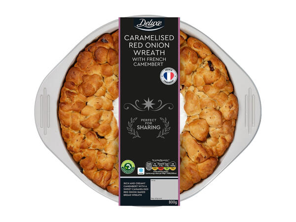 Deluxe Wreath with French Camembert