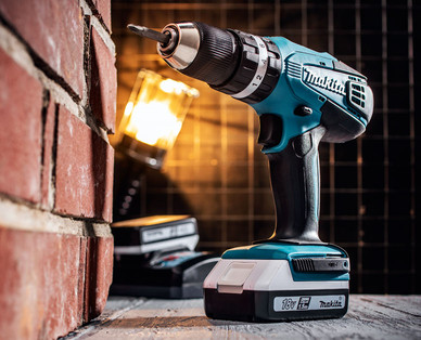 MAKITA Makita Akku-Schlagbohrschrauber HP 457 DWE