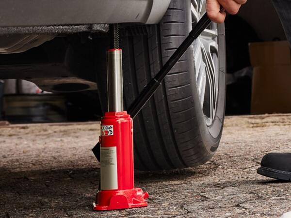 Hydraulic Bottle Jack