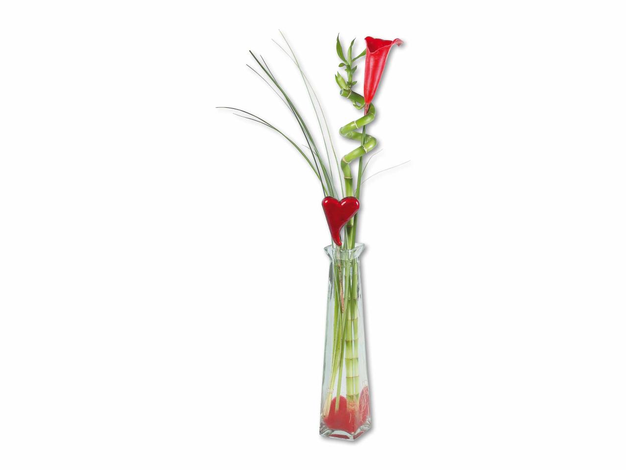 Composition pour la fête des mères dans un vase en verre
