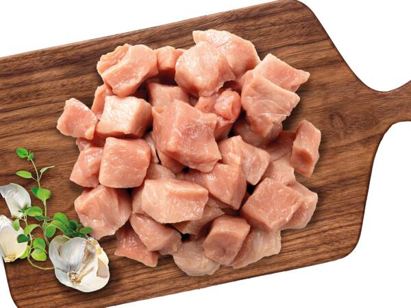 Frisches Schweinefleisch gewürfelt