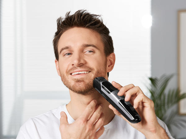 Vacuum Hair & Beard Trimmer