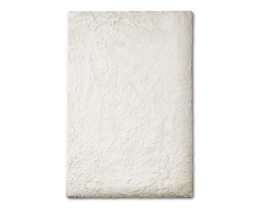 Huntington Home 
 48" x 72" Faux Fur Rug