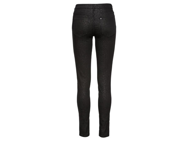 DŽÍNY „SUPER SKINNY FIT"