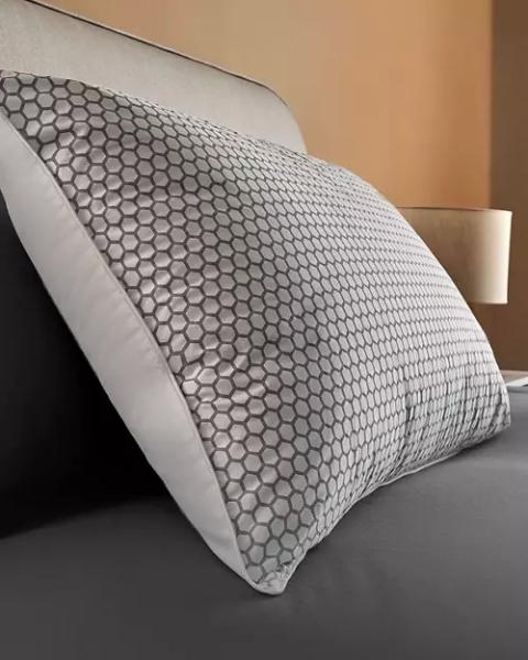 Temperature Regulating Pillow