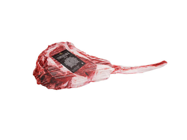 Färsk tomahawk steak