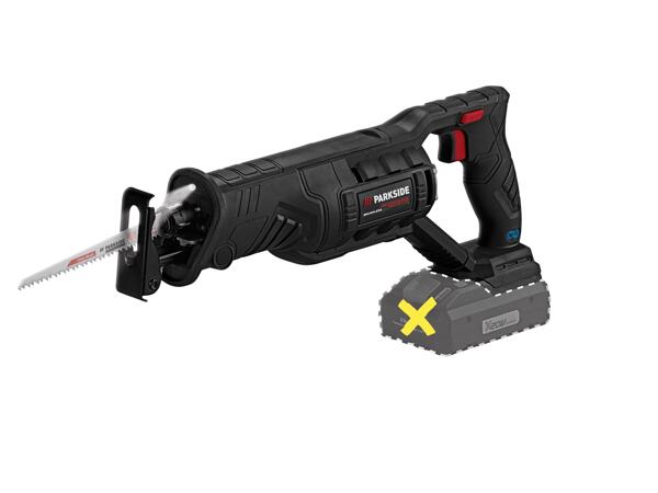Cordless sabre saw