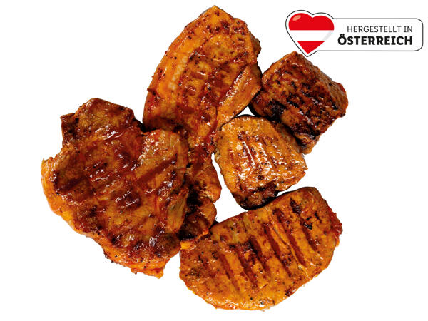 Frische Grillspezialitäten vom Schwein mariniert