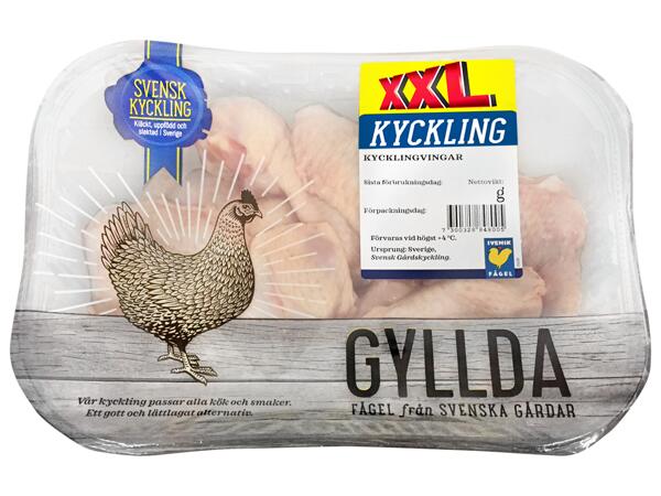Färska kycklingvingar