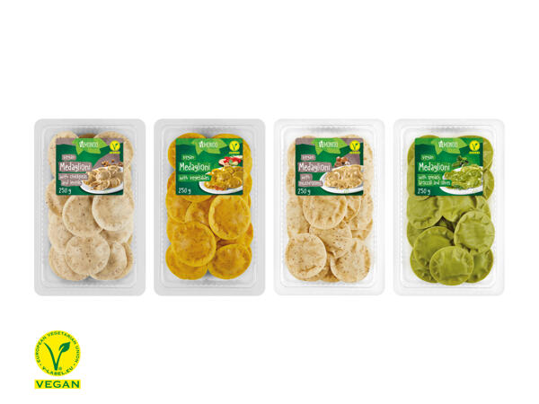 Vegansk färsk fylld pasta