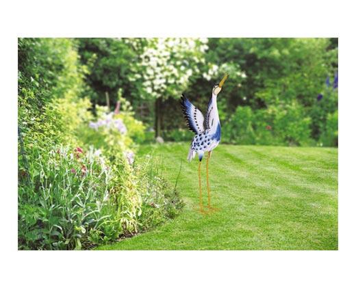 Belavi 
 Tall Garden Statue