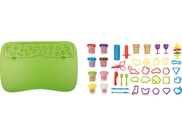 Modelling Dough Play Table