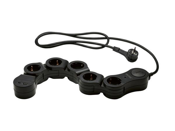 Flexible extension lead with USB ports