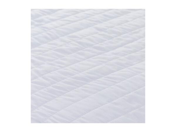 Silentnight Easy Care Mattress Protector- Single