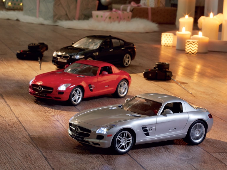 Cartronic Remote Controlled Sports Car
