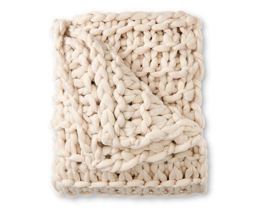 Huntington Home 
 Chunky Knit Throw