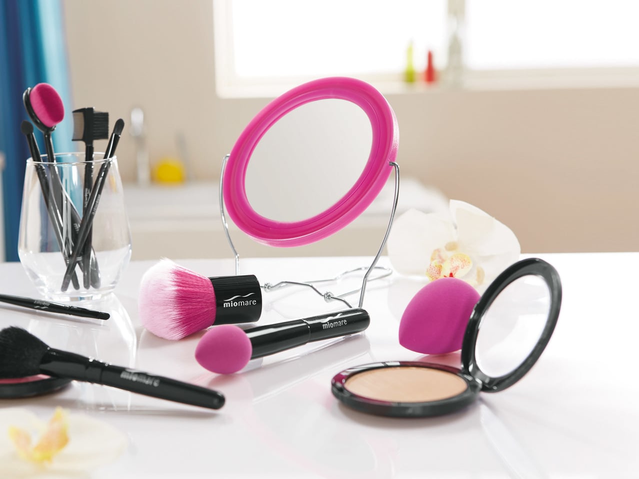 Miomare Cosmetic Items1