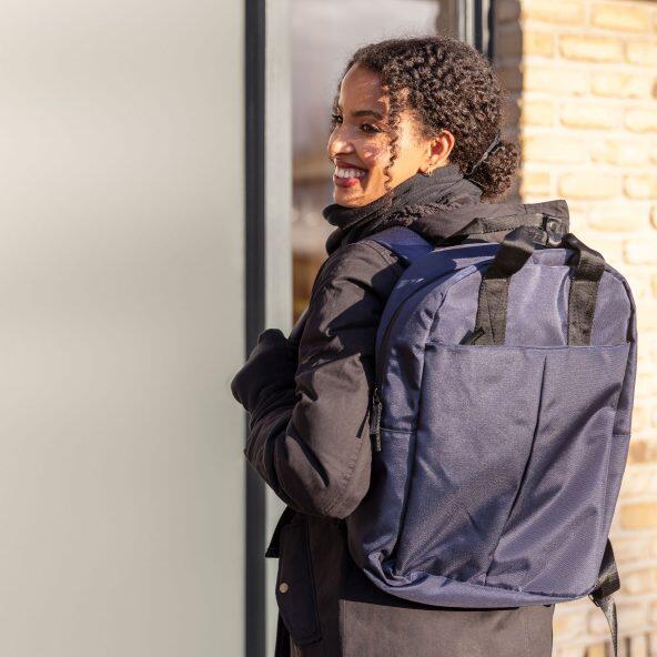 LIVE IN STYLE(R) 				Laptop-Rucksack oder -Tasche