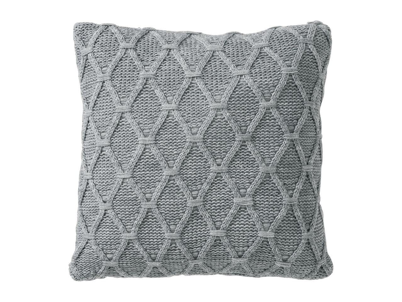 Meradiso Faux Fur or Knitted Cushion1
