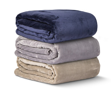 Huntington Home Queen or King Royal Plush Blanket
