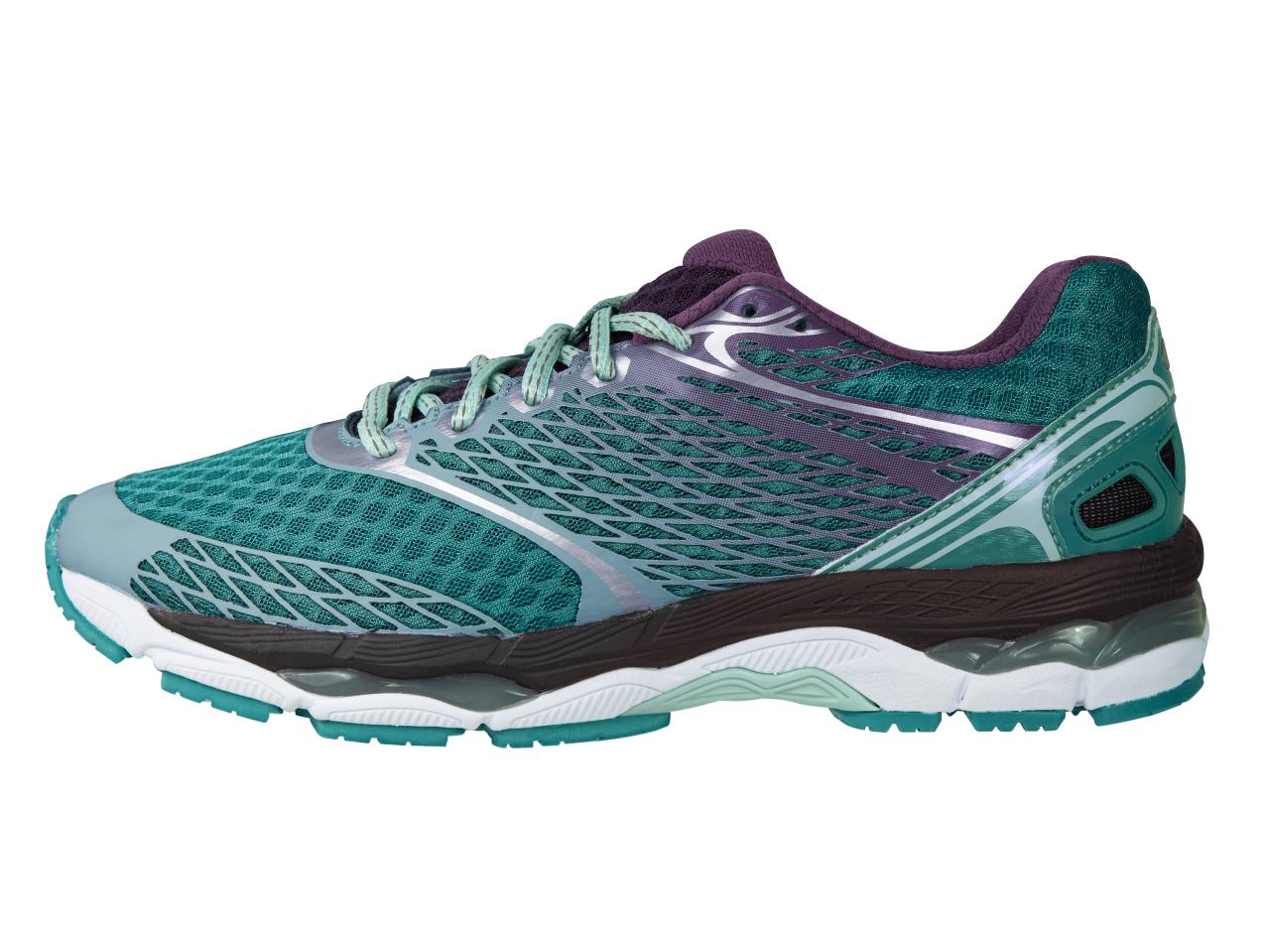 Running Shoes