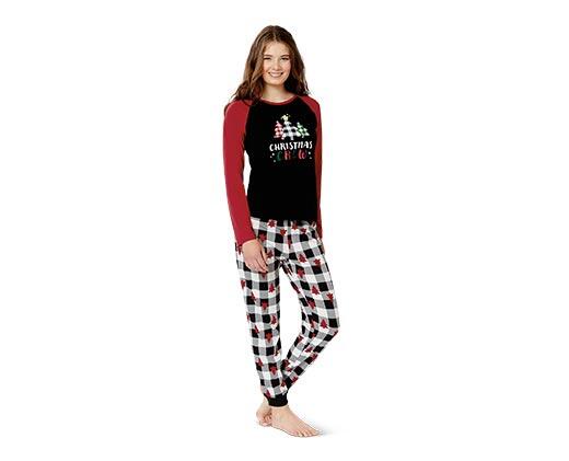 Merry Moments Ladies Holiday Pajama Set