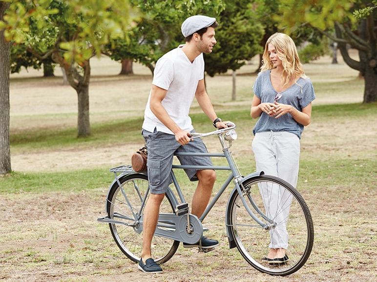 LIVERGY Linen Shorts