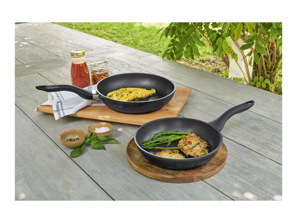 Ernesto 28cm Aluminium Frying Pan - Lidl - Great Britain - Specials archive