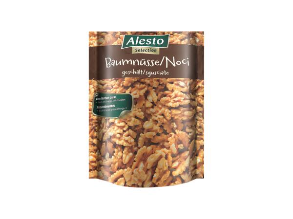 Selection Shelled Walnuts