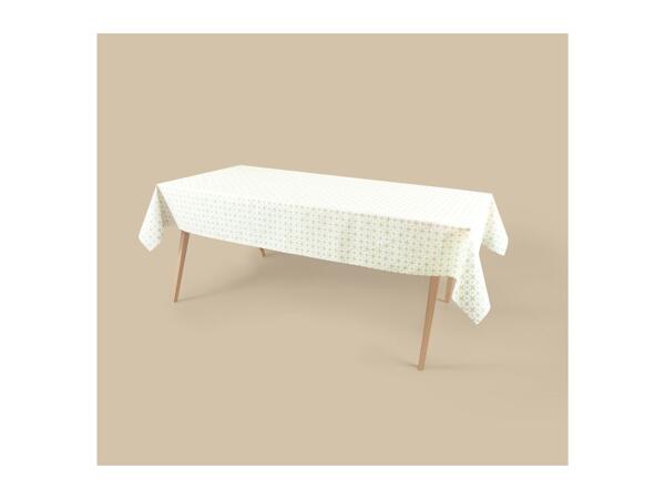 White Tablecloth