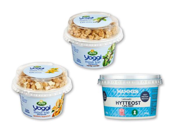 ARLA/​MAMMEN Yoggi med myslitop eller hytteost