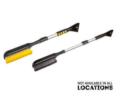 Auto XS 39" Snow Brush With Ice Scraper