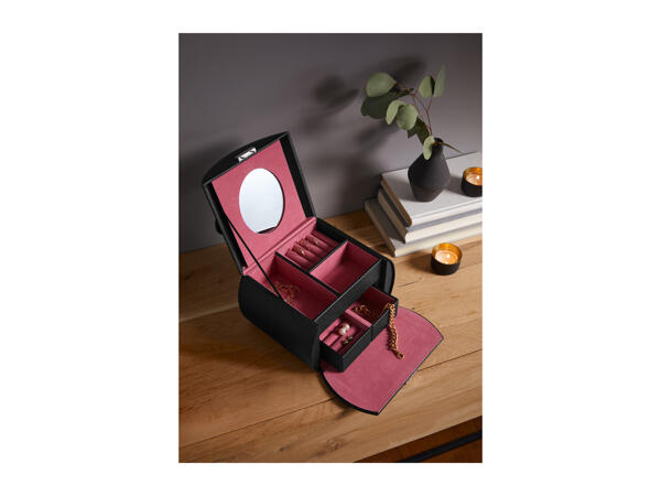 Esmara Jewellery Box