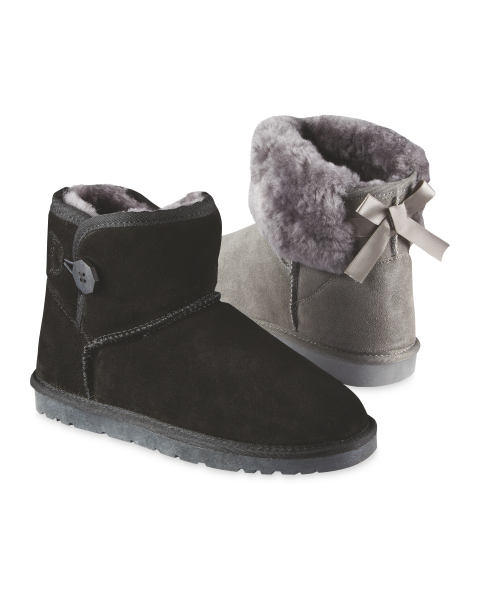 Avenue Black Lambskin Lined Boots