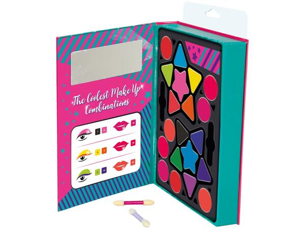 Make Up and Beauty Sets